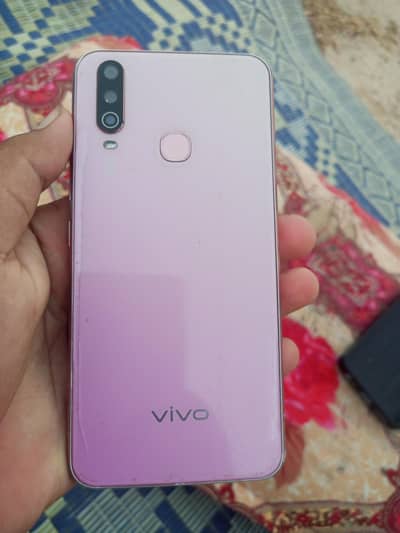 Vivo Y17