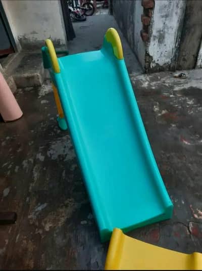 baby  slide