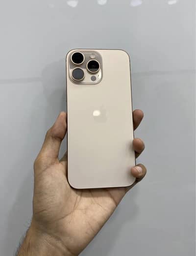 Apple iPhone 16 Pro Max
