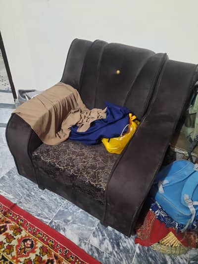 bed and sofa set,ghar ka saman for sale urgent