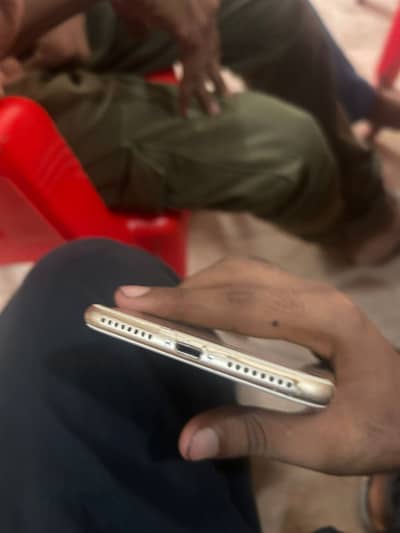 Apple iPhone 7 Plus