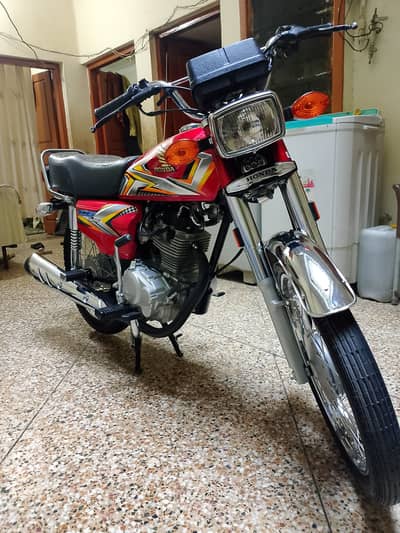 Honda CG 125 2025