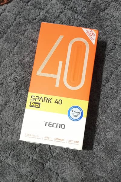 Tecno spark 40 Pro