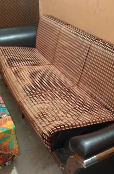 sofacumbed brown clour