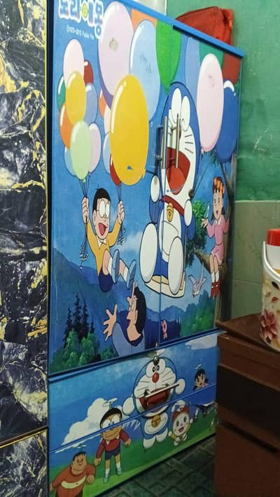kids cupboard for clothes etc with 2 draws