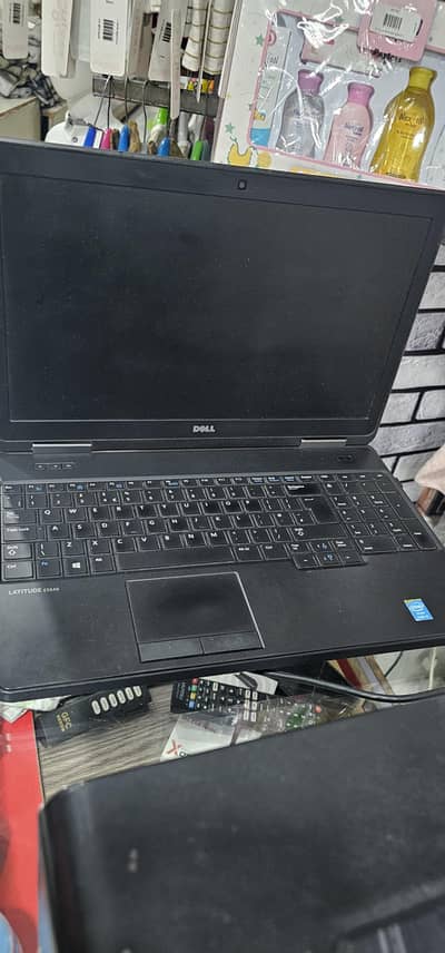 Dell e5540 8gm 256gb 4th generation