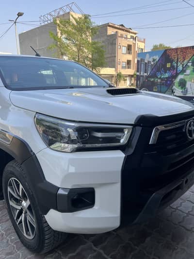 Toyota Hilux revo