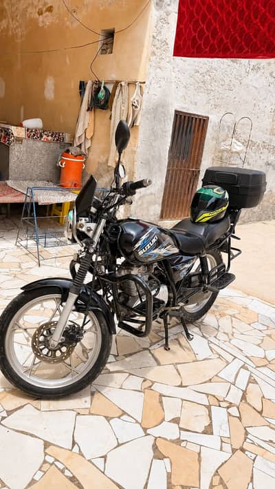 Suzuki gs 2017