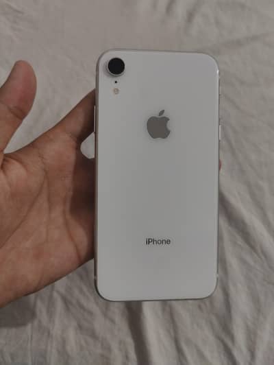 Apple iPhone XR