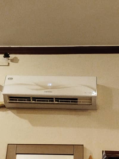 Electrolux  ac inverter 1.5 fr sale