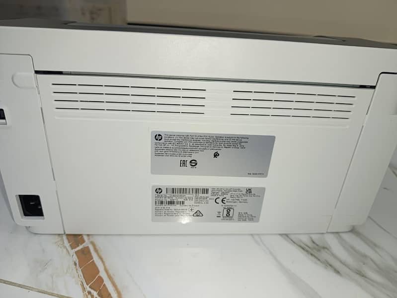 HP Laser 107a Laser Printer | Like New | Only 100 Prints 2