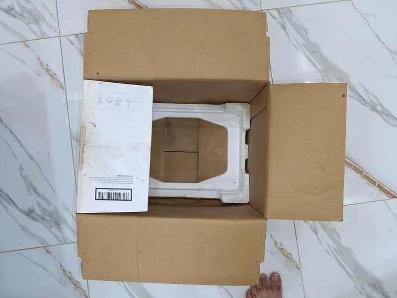 HP Laser 107a Laser Printer | Like New | Only 100 Prints 5