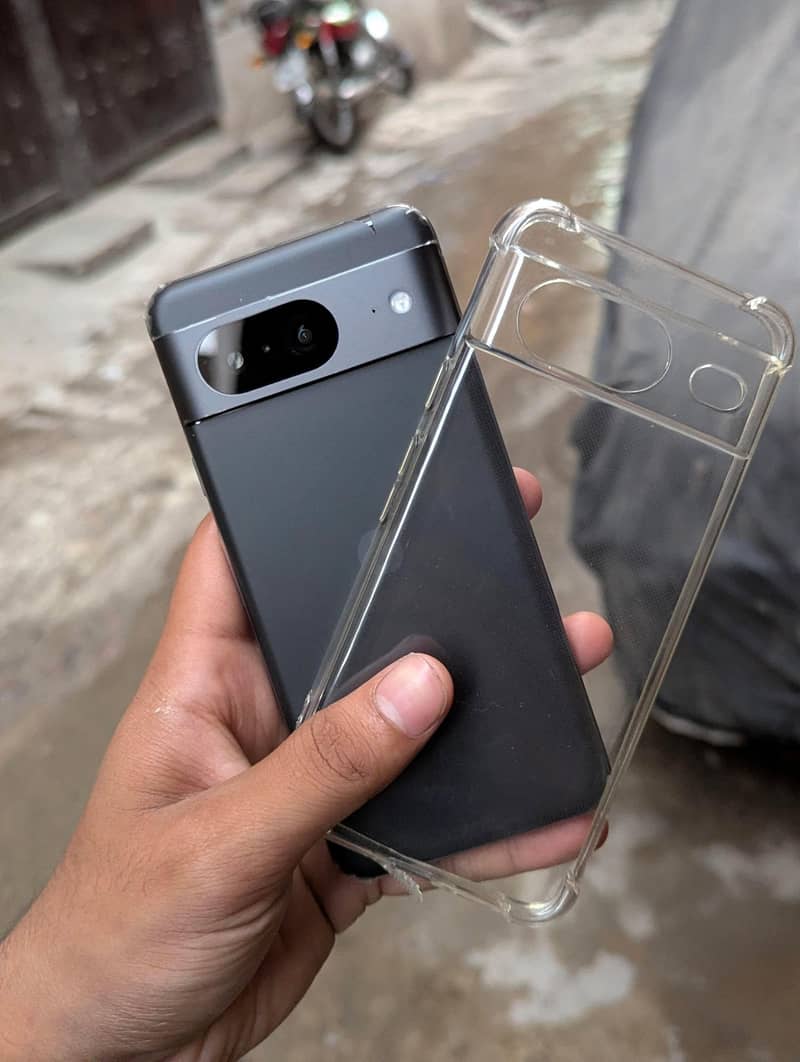 Google Pixel 8 1