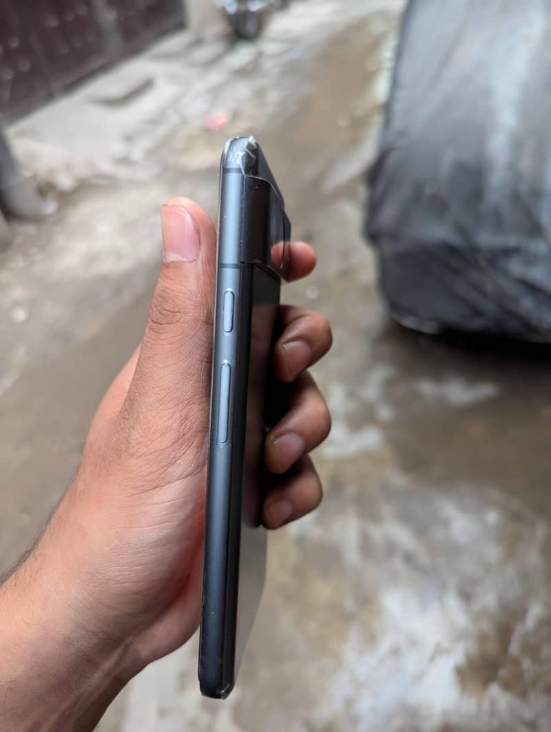 Google Pixel 8 3