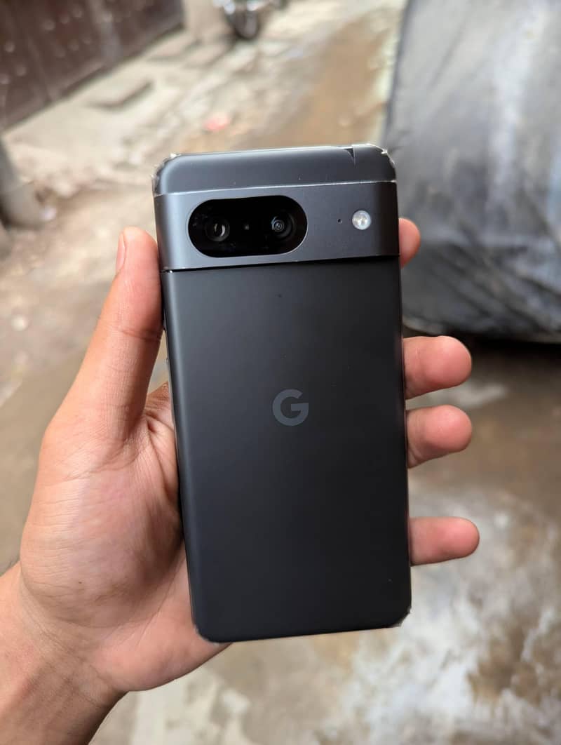 Google Pixel 8 5