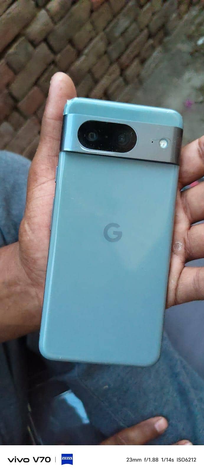 Google Pixel 8 2