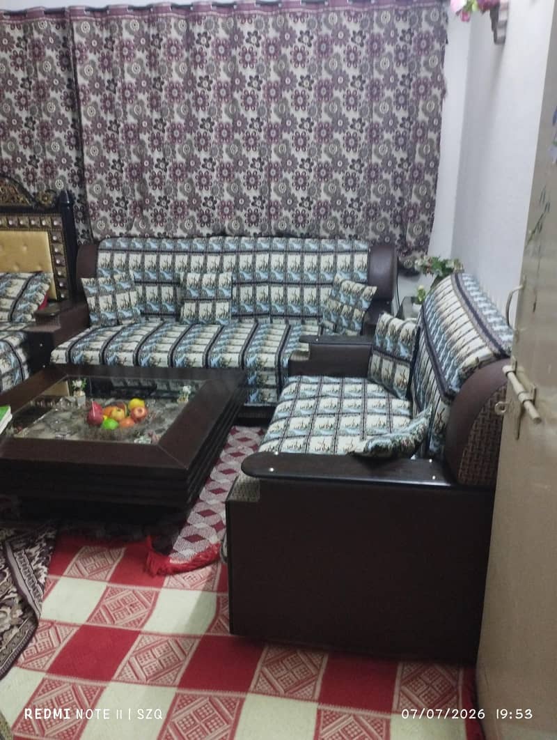 sofa set 0