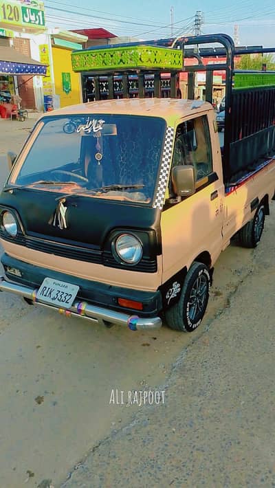 Suzuki Ravi 1982