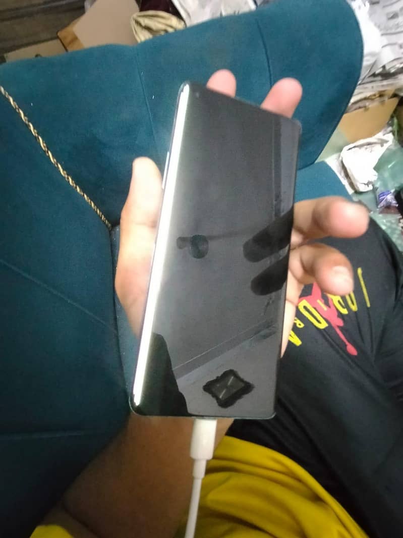 One Plus 8 Pro 4