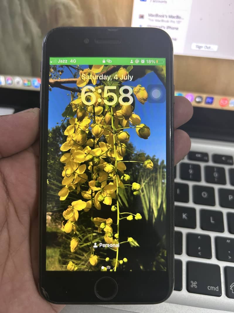 Apple iPhone 8 2