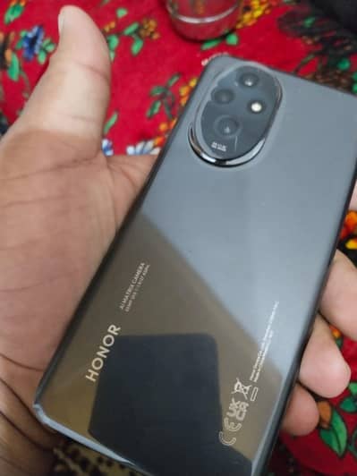 Honor 200