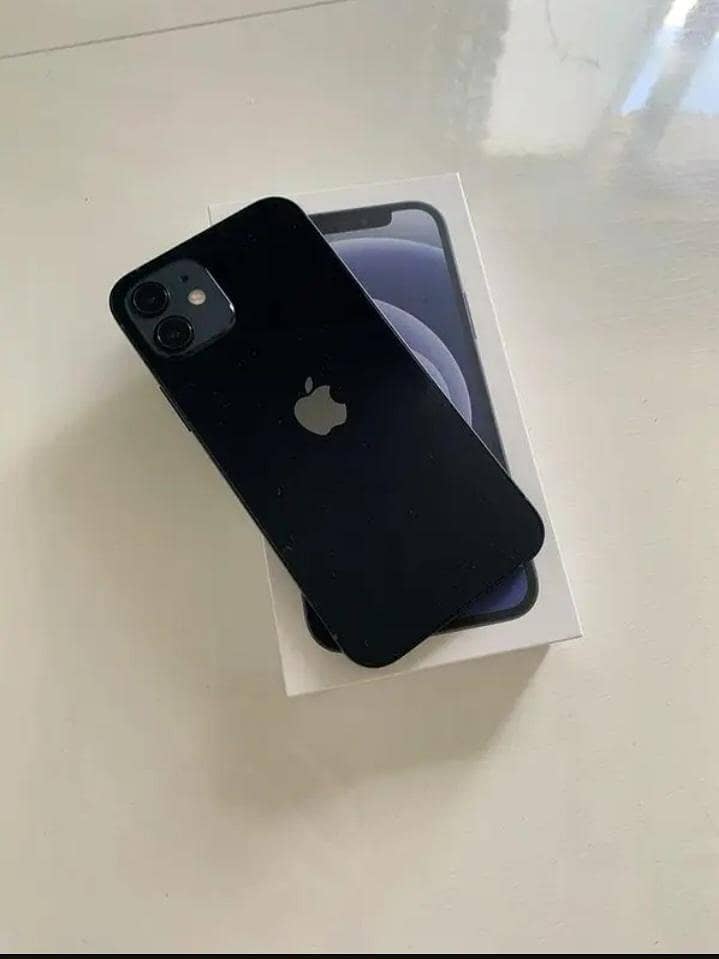 iPhone 12 0