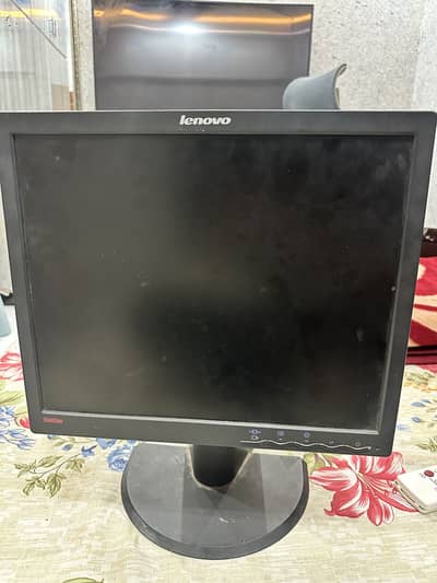 Lenovo monitor