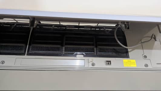 Dawlance Ac  In good condition