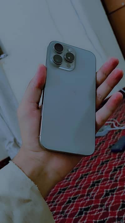 Apple iPhone 16 Pro Max JV sim lock