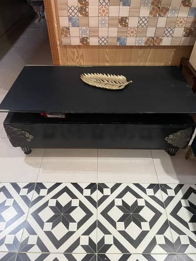 center Tablle for sale