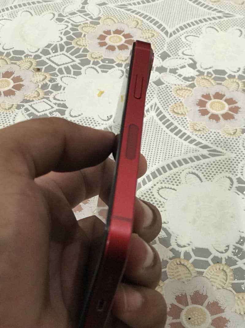 Apple iPhone 13 mini 3