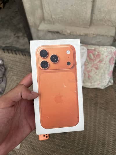 Apple iPhone 17 Pro jv
