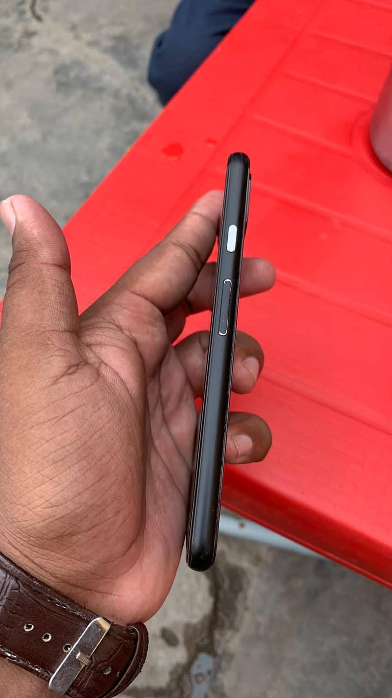 Google Pixel 4 9