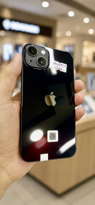 Apple iPhone 13 (128GB) – Midnight