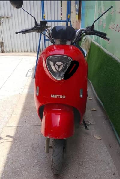 Yadea Metro M6 Scoter sale New Batteries