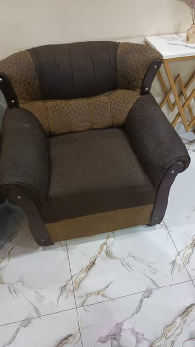 [URGENTSALE] Sofa set for sale - 2 Single Seater + 1 Large seater