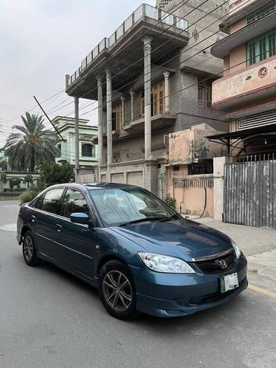 Honda Civic EXi 2005