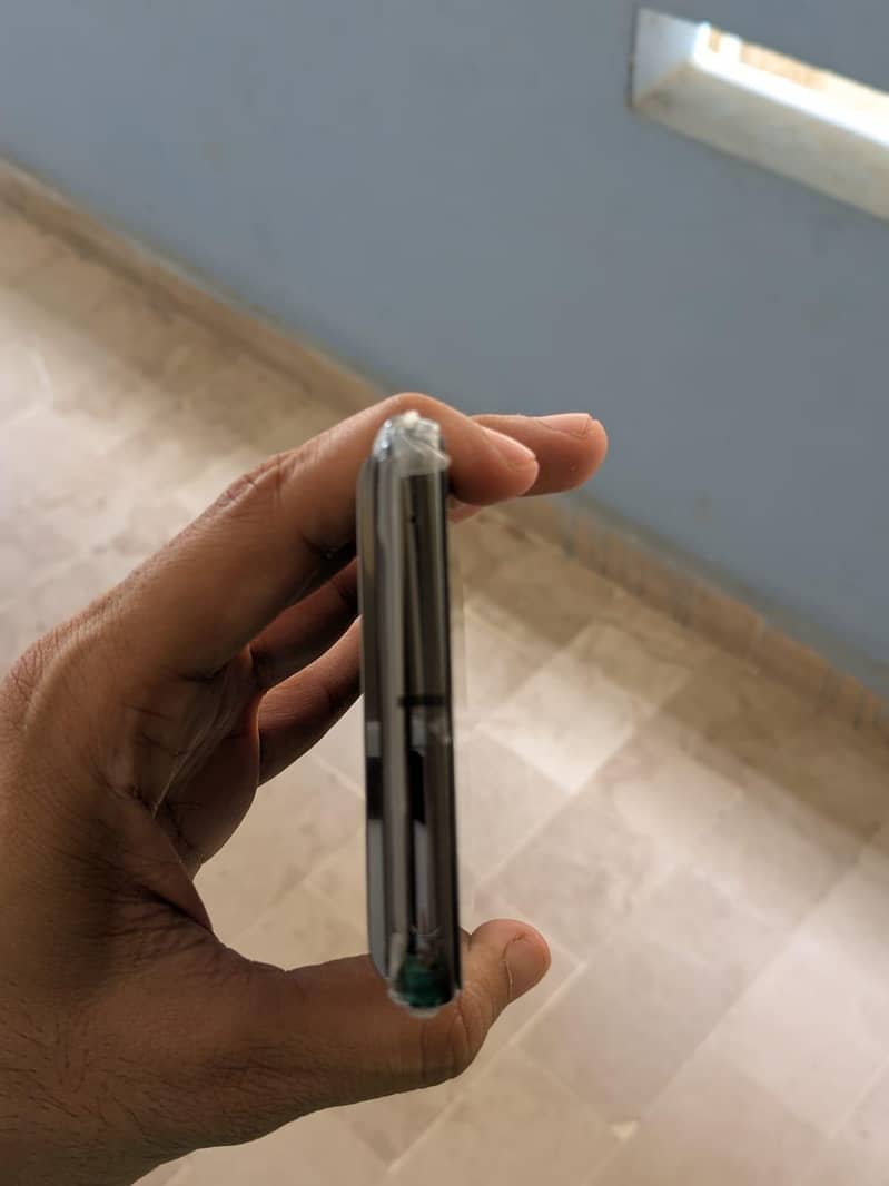 Google Pixel 8 Pro 3