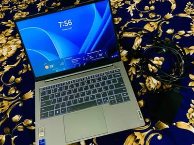 Lenovo core i7 13th gen laptop with 65w charger.