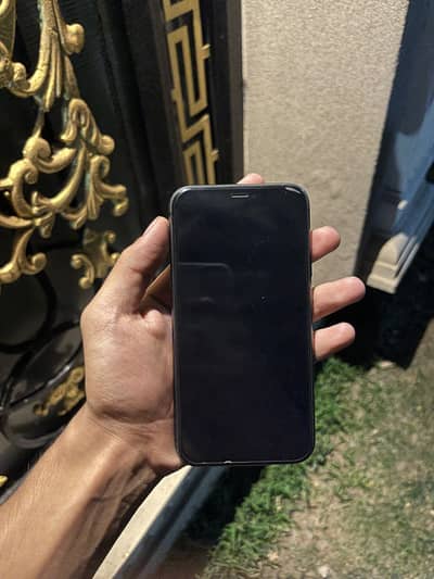 Apple iPhone 11 factory unlock