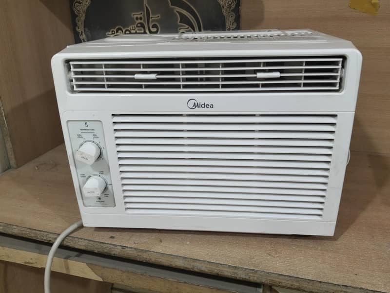midea window AC 0