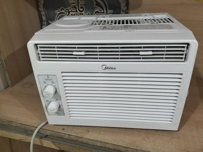 midea window AC 1