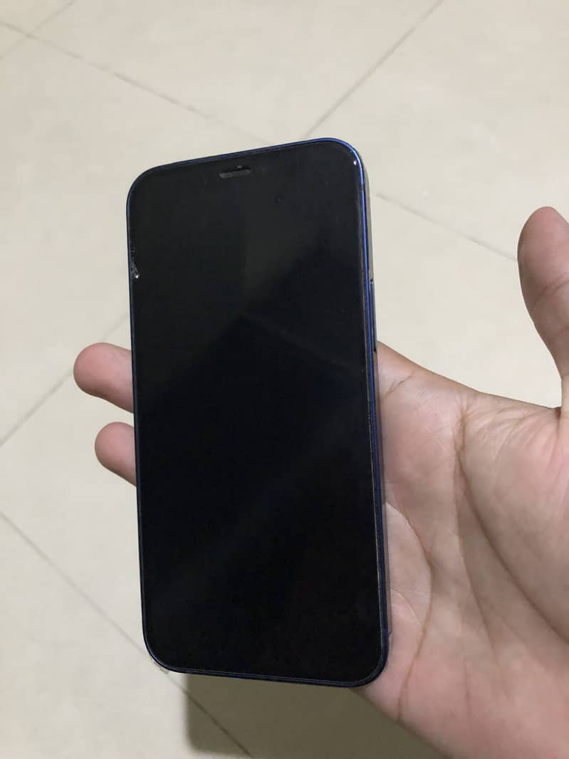 Apple iPhone 12 mini 0
