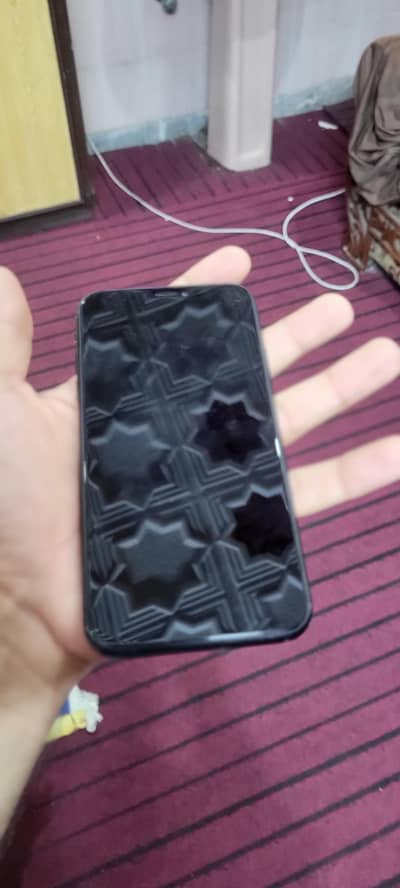 Apple iPhone XR