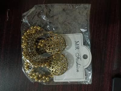 Vintage Antique Gold Plated Jhumka Earrings – New