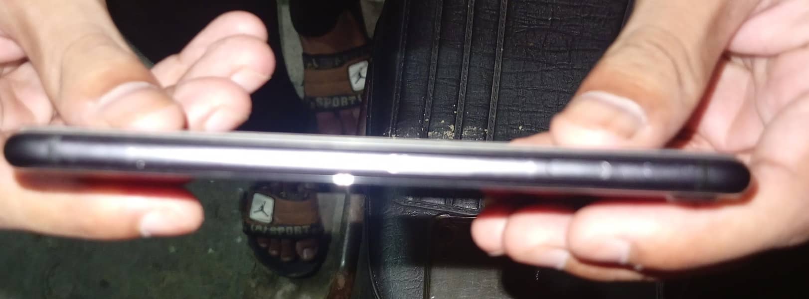 Apple iPhone 8 3