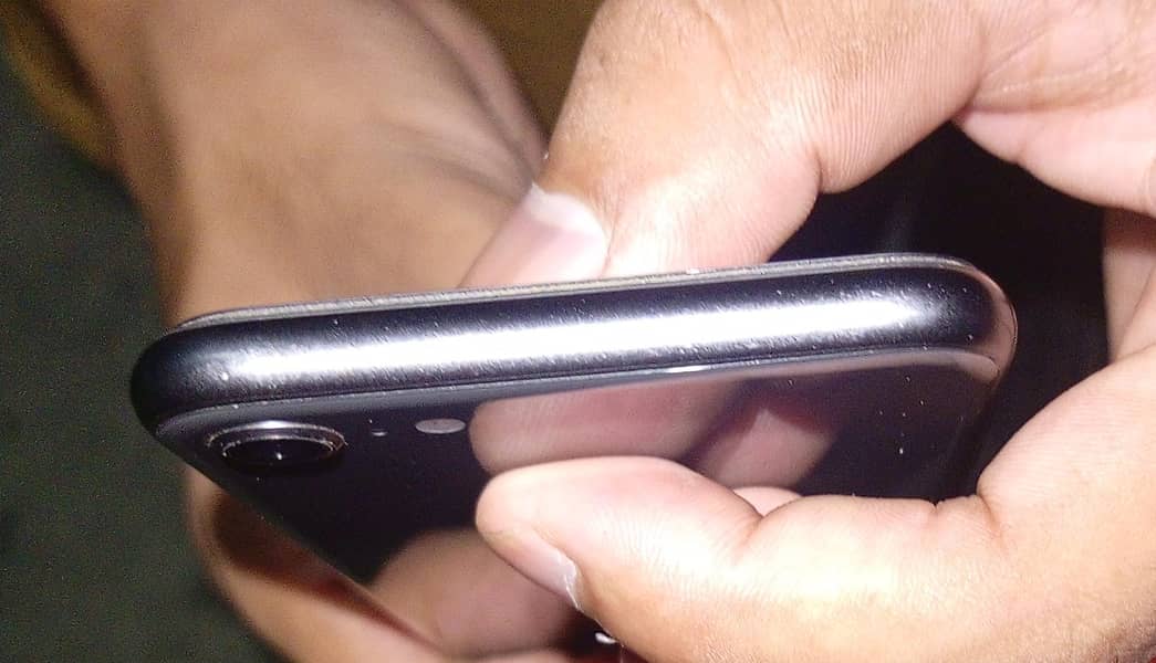 Apple iPhone 8 4