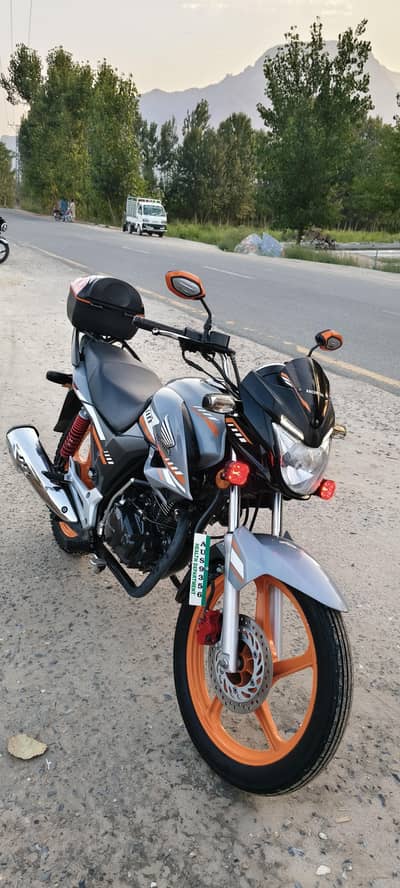Honda CB 150f