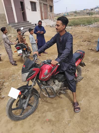 Honda 125. F