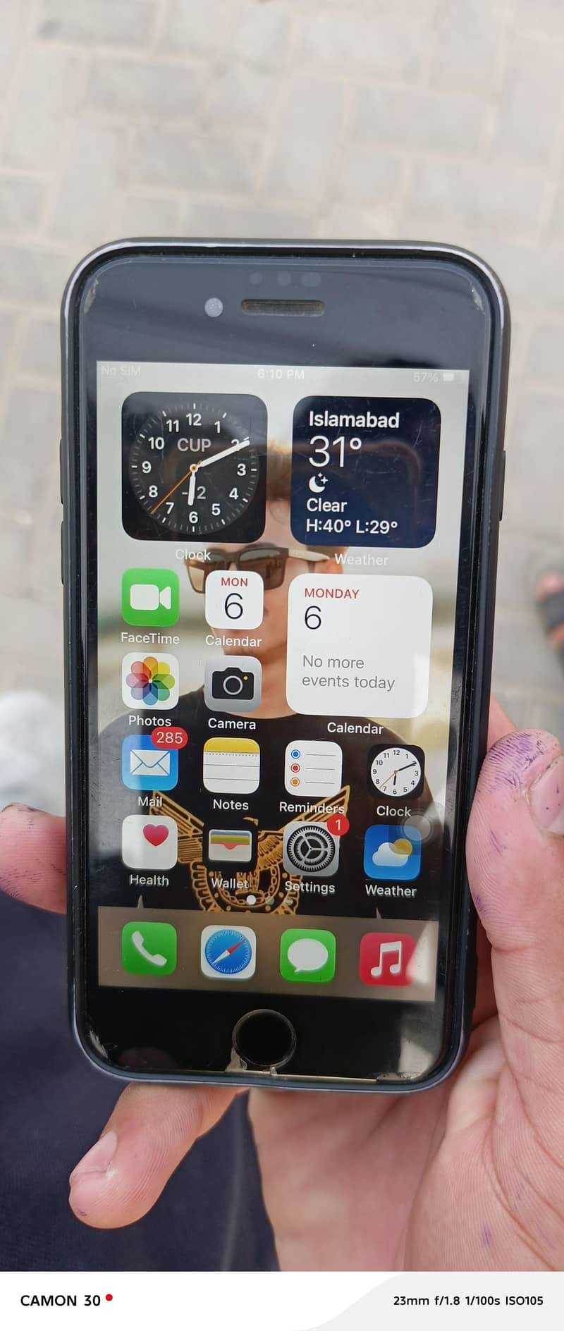 Apple iPhone 7 0